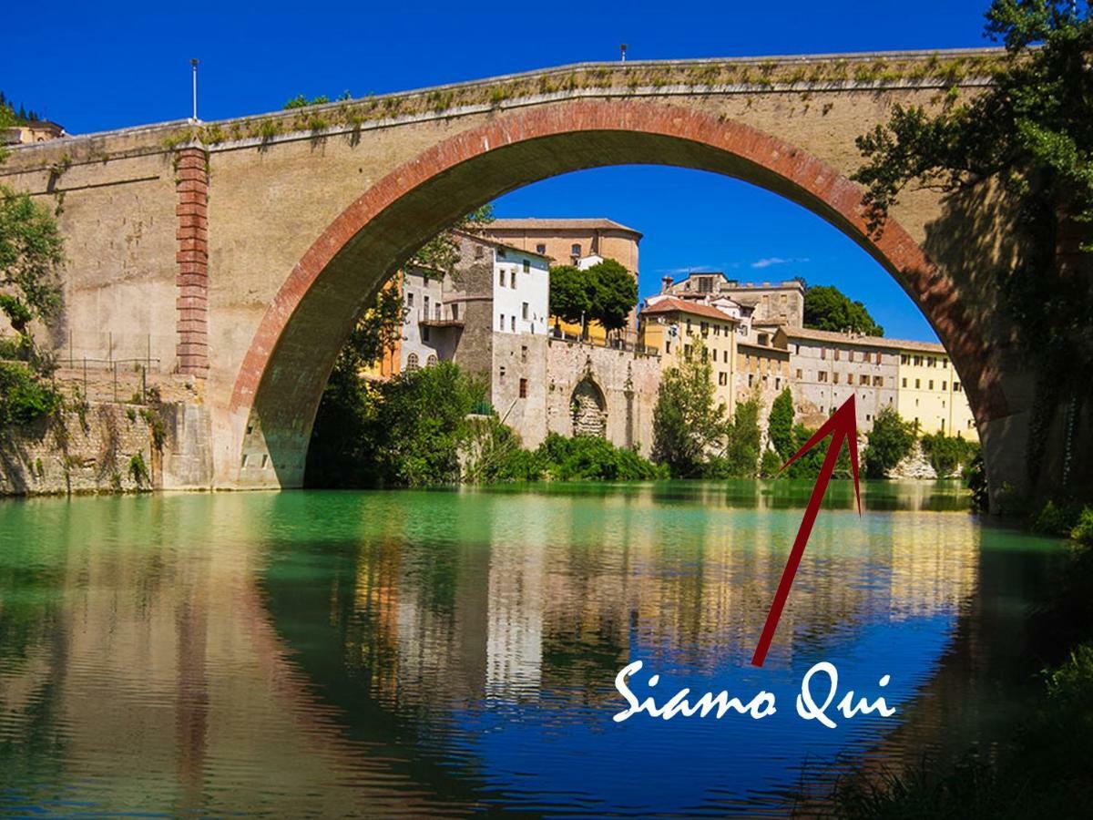 La Finestra Sul Fiume Fossombrone Exterior foto